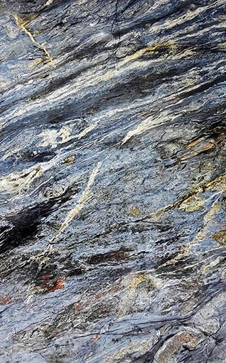 Bluette Romano granite